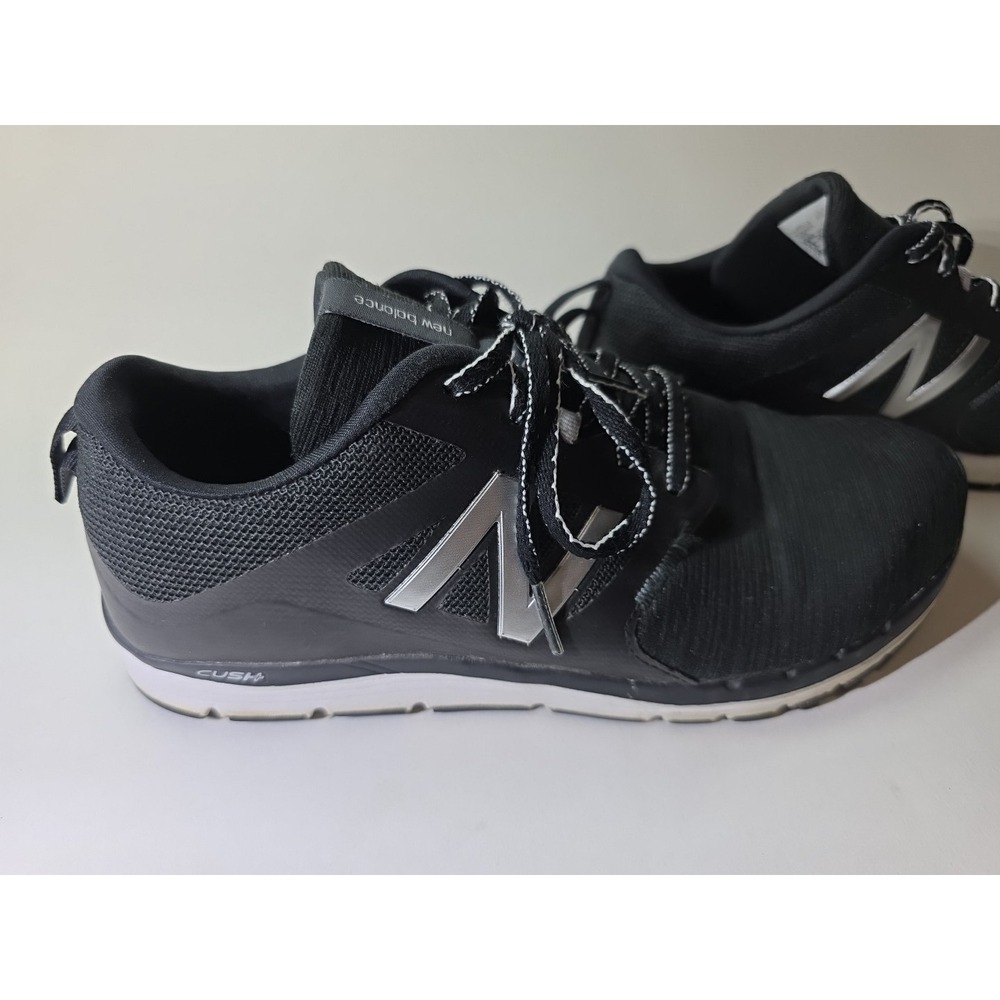New Balance 577 Women's 9.5 Black Comfort Cross Trainer Sneakers Running Shoes